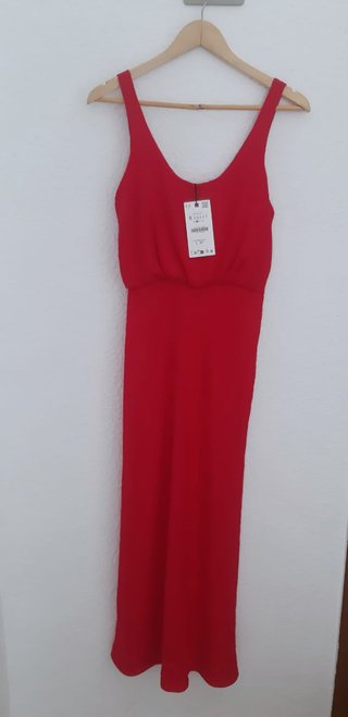 Vestido midi-largo nuevo sin estrenar con etiqueta