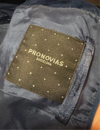 Vestido de fiesta azul Pronovias