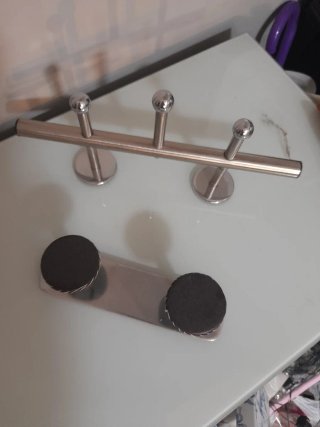 Percheros Acero y Aluminio