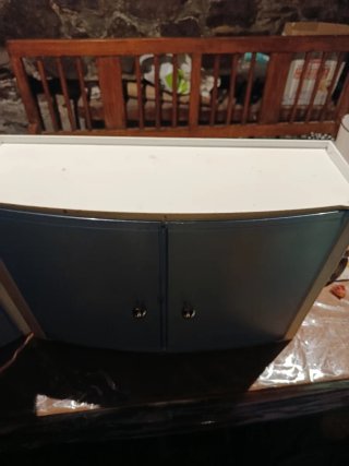 Armarios de bañoi mitacion cristal azul y