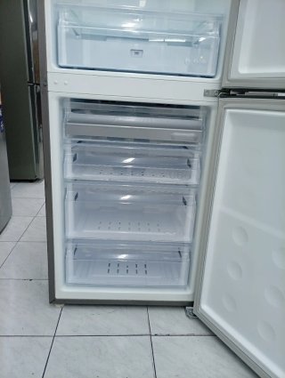 Nevera Samsung plateada