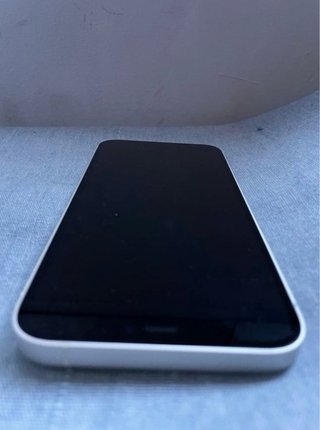 iPhone 12 128GB Blanco + fundas
