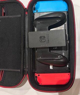Nintendo Switch Azul y Rojo