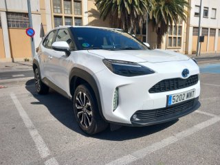 Toyota Yaris Cross 2024 híbrido