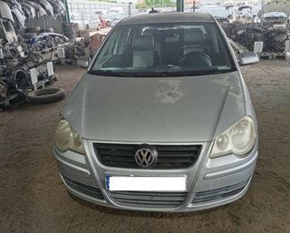 Volkswagen 469783 capot polo (9n3) advance