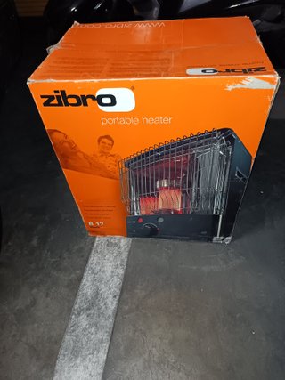 Estufa de parafina Zibro