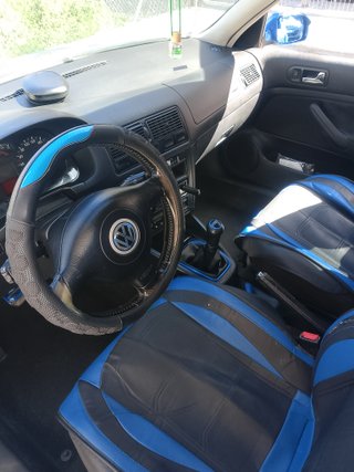 Volkswagen Golf 2000