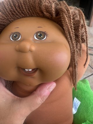 Muñeca Cabbage Patch Kids Mulata Pelo Castaño