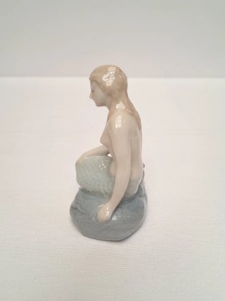 Sirena de porcelana vintage