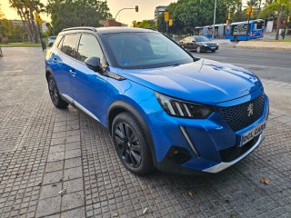 Peugeot e-2008 GT PACK 136 cv Muy Bonito año 2021