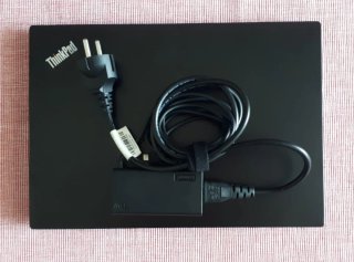 Portátil Lenovo i5 10ª Gen 8GB 512GB SSD 13.3 FHD