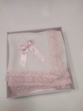 Manta o toquilla para bebé con lazo rosa