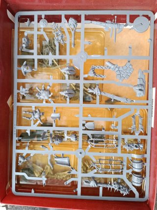 Warhammer Giant Box