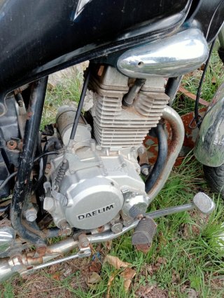 Daelim 125cc Naked Negra/Azul