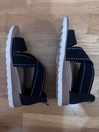 Skechers Arch Fit Oasis Cozy Glam Sandalias Mujer