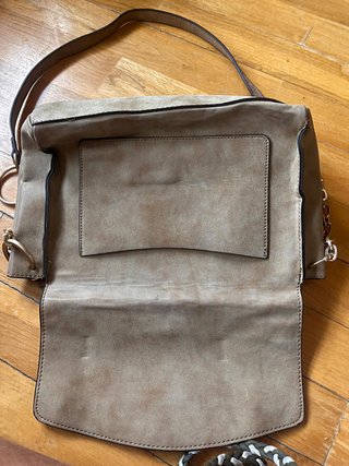 Bolso de hombro beige