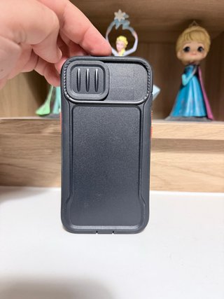 Funda Tech 21 Evo Max iPhone 13/14
