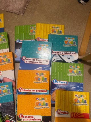 Coleccion aprendizaje planeta Hoobs