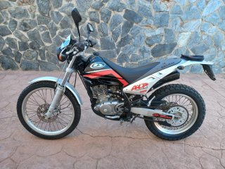 Beta Alp 200 4T Enduro Moto Cuidada Pocos Km