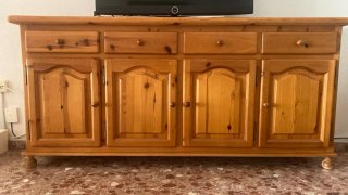 Aparador de madera de pino