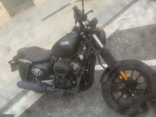 Hyosung Aquila 125 Negra