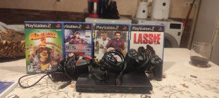 Pack PS2 Slim + 4 Juegos