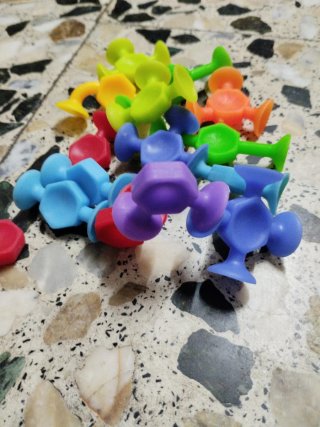 Juego de ventosas pegajosas de colores