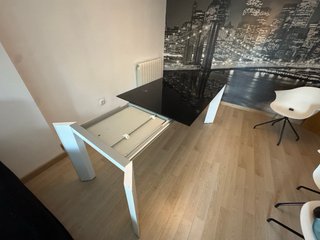 Mesa de comedor cristal y madera