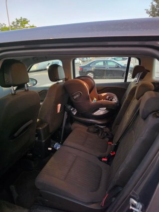 Opel Zafira 2016