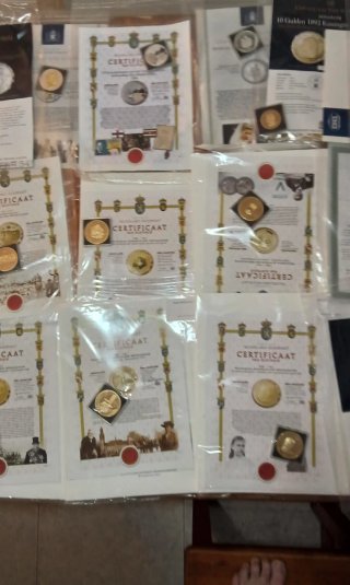 Lote de medallas conmemorativas