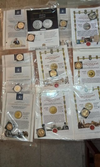 Lote de medallas conmemorativas