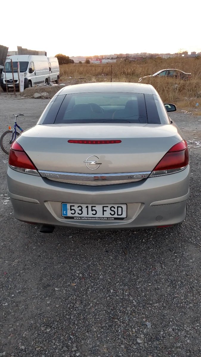 Opel Astra 2007, foto 8