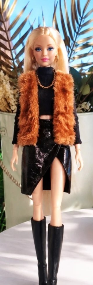 Vestido para muñeca tipo Barbie