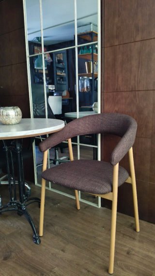 Silla comedor tapizada tela y madera