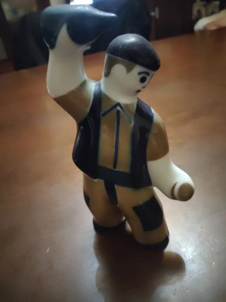 Figura Escanciador Sargadelos