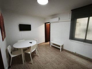 Piso en alquiler en Les Roquetes en Barcelona