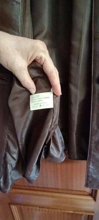 Chaqueta de cuero marrón Talla 50