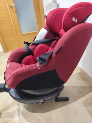 Silla de coche Joie 360° giratoria