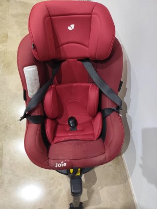 Silla de coche Joie 360° giratoria