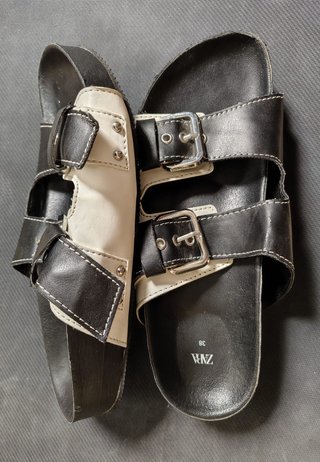 Sandalias Zara Talla 38 Negro/Blanco