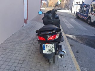Suzuki Burgman 125 Negra 10 Años 112 Km