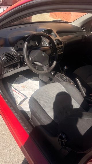 Peugeot 206 2004