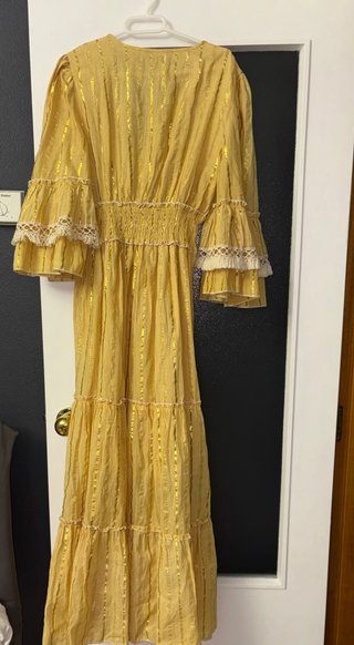 Vestido amarillo dorado sin estrenar T. S