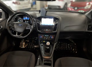 Ford Focus ST-line-182cv-Manual-Gasolina-Año 2018