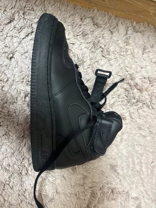 Nike Air Force 1 Mid Zapatillas Negras