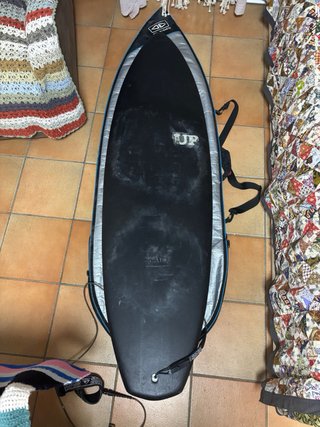 Tabla de surf UP Blade + quillas