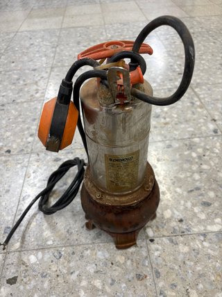 Bomba de agua sumergible Pedrollo