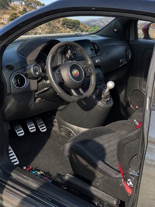 Abarth 695