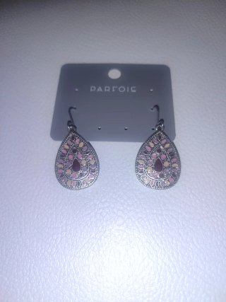 Pendientes Parfois lágrima multicolor