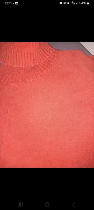 Jersey Bershka cuello alto naranja Talla M